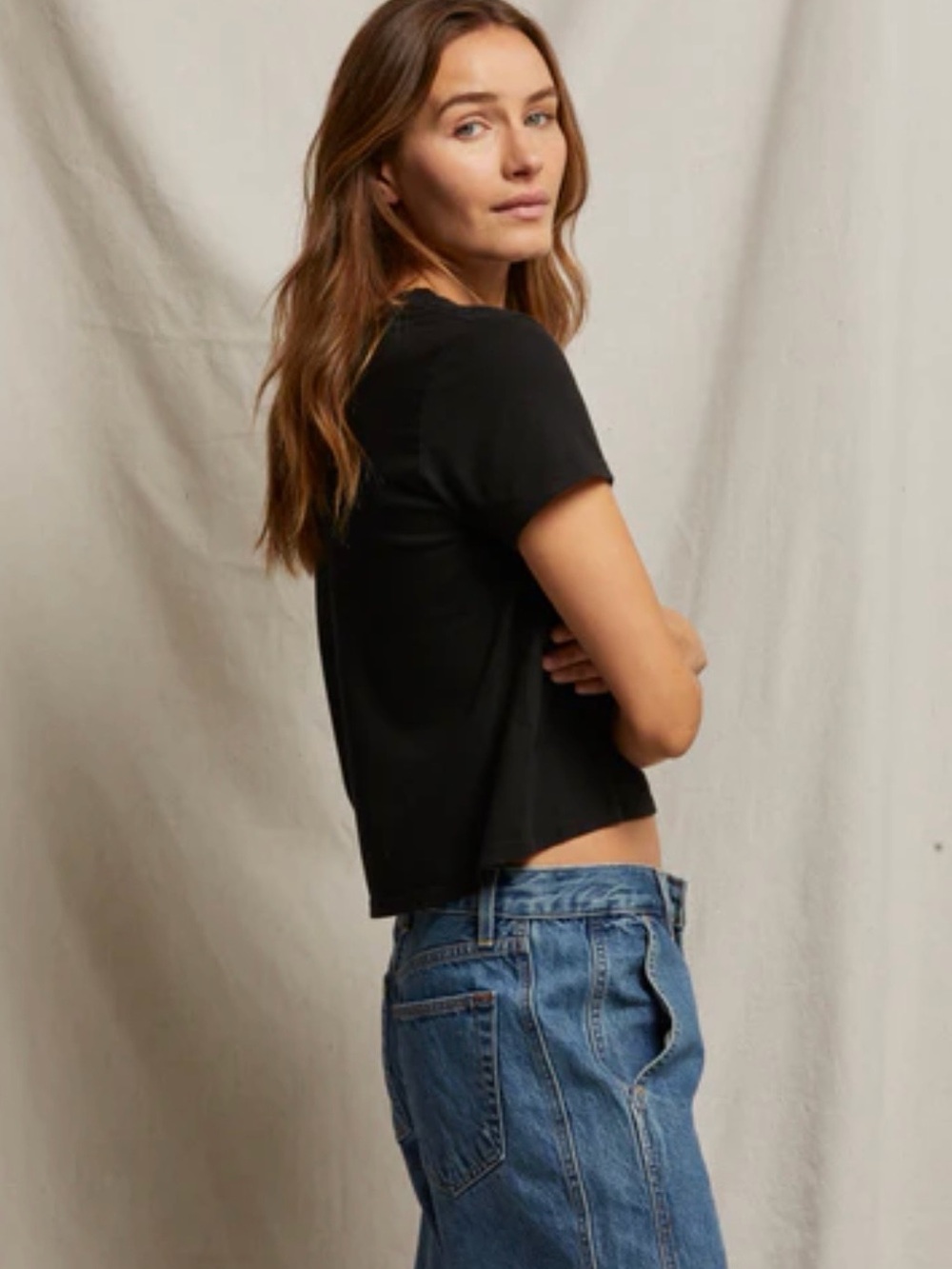 Perfect White Tee - Springsteen - Picture 3 of 4